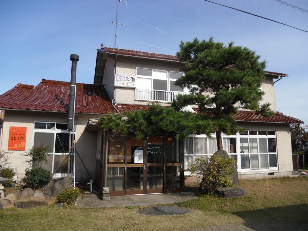 Guesthouse Hokkai Нанао Экстерьер фото