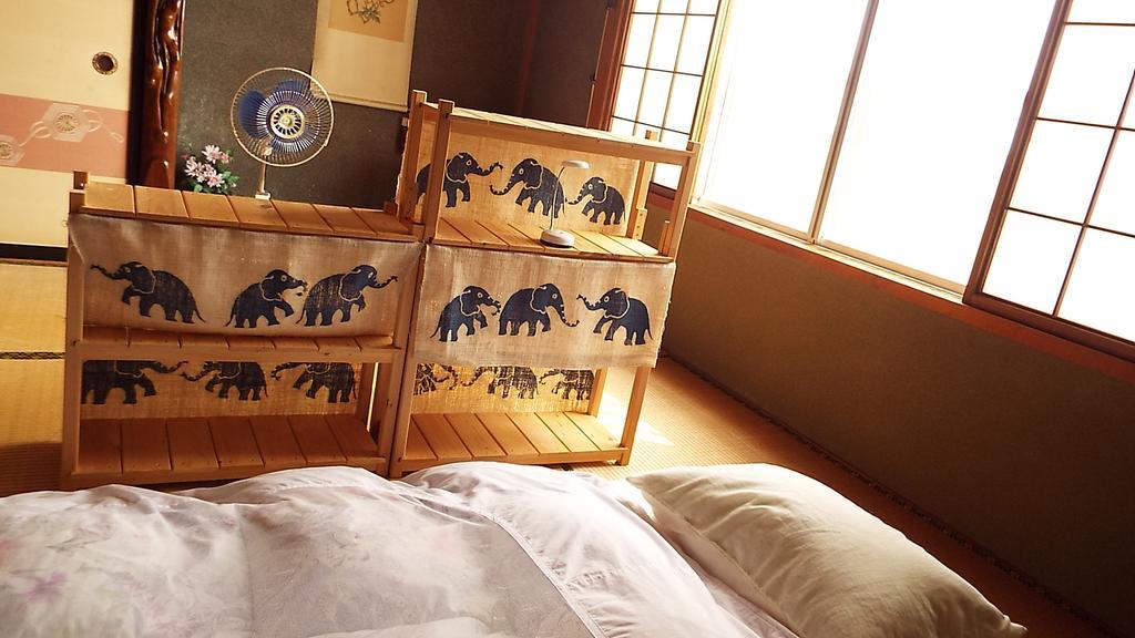 Guesthouse Hokkai Нанао Экстерьер фото