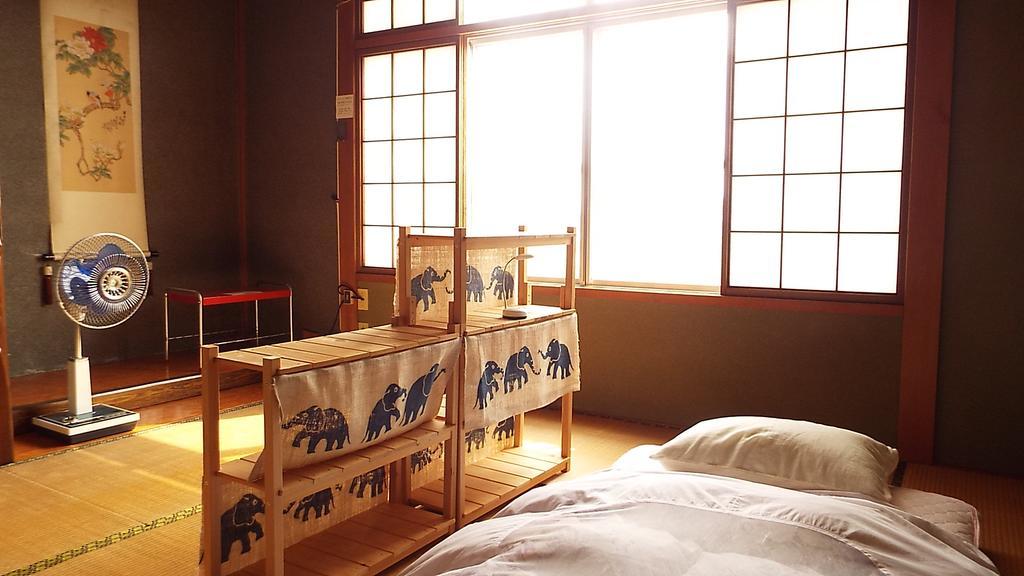 Guesthouse Hokkai Нанао Экстерьер фото